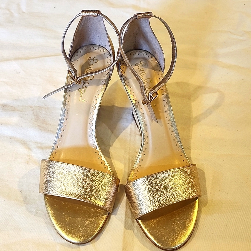 LILLY PULITZER BRIDGETTE WEDGE SANDALS LEATHER UPPER A SOLID GOLD COLOR SIZE 8